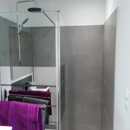 La Petite Pause Apartment *